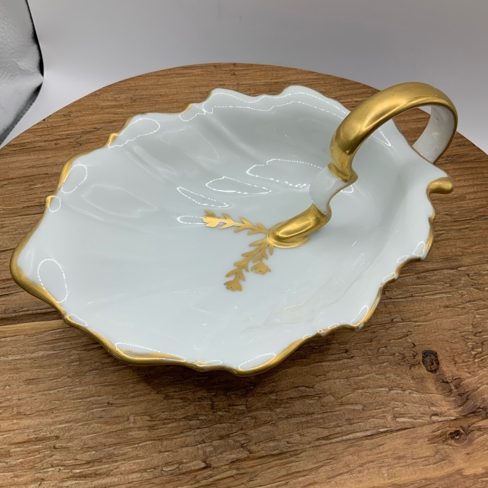 P.T. Tirschenreuth Bavaria Germany Porcelain Vintage Rosental Leaf Trinket Dish